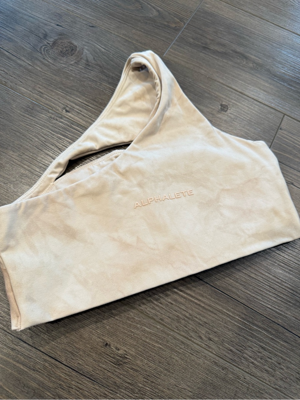 Alphalete One Shoulder Cut Out Sports Bra